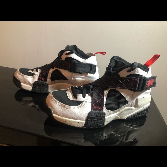 Nike Air Raid White University Red - Picture 7 of 7